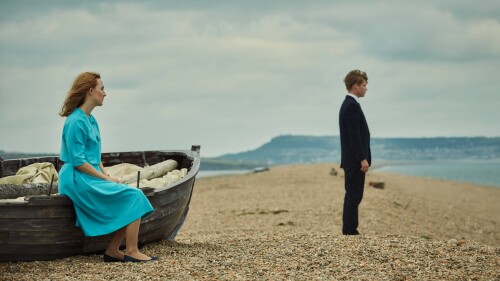 on chesil beach 7680x4320 saoirse ronan billy howle 4k 8k 18323