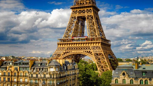 20220331@与铁娘子一起庆祝新的一年 埃菲尔铁塔，法国巴黎