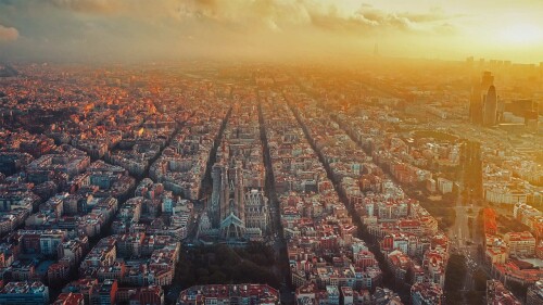 20220711@城市规划永不停歇 巴塞罗那城市上空，西班牙