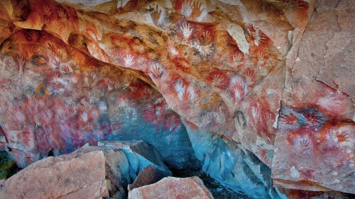 20220809@9000年前的手印 阿根廷圣克鲁斯的洛斯马诺斯洞穴