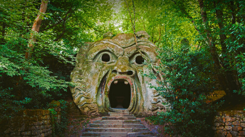 20221025@怪物公园 怪物公园里的奥库斯雕像,意大利博马尔佐花园 UHD