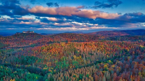 20221019@等等，这山上得有座城堡！ 秋天的图林根森林与瓦特堡城堡，德国